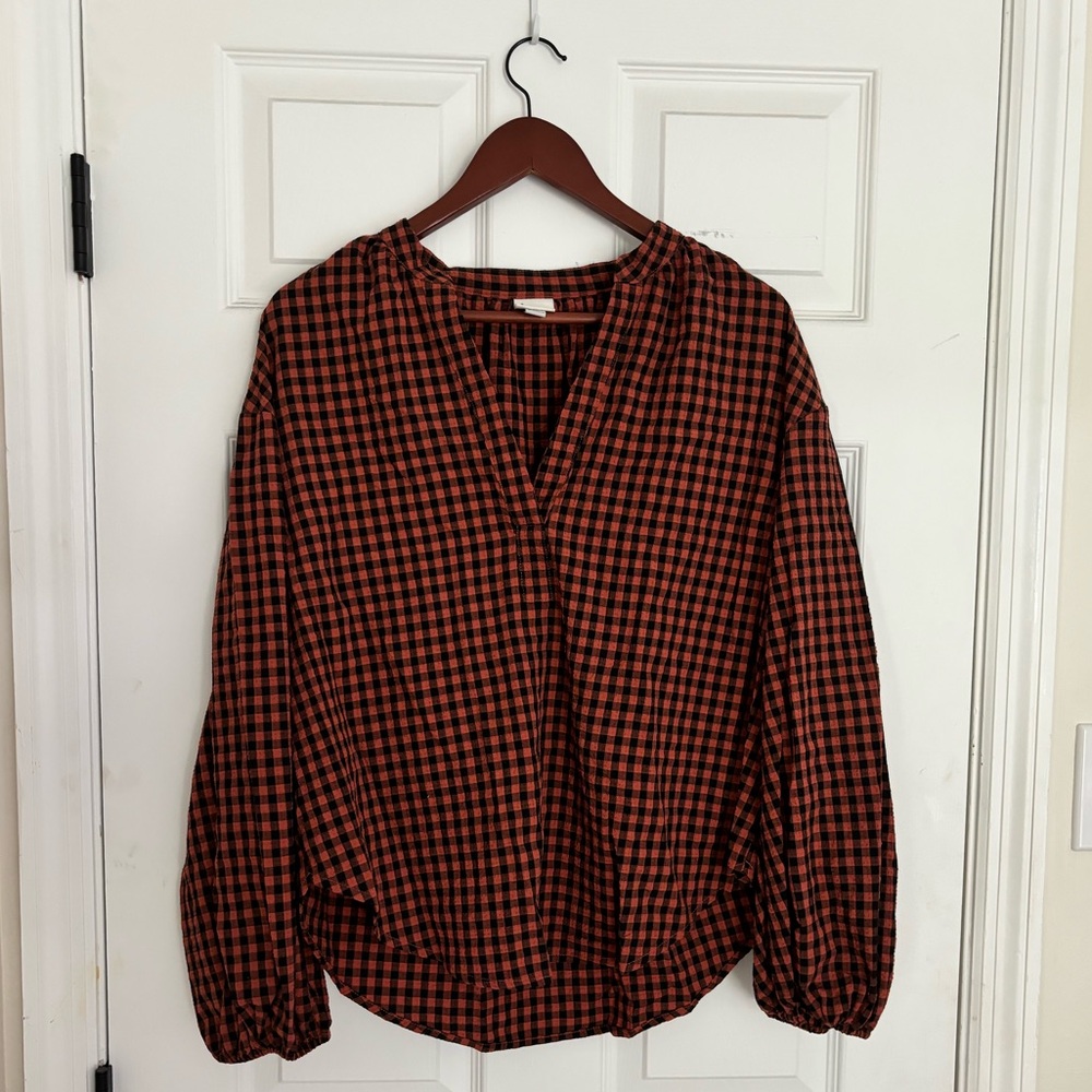Long sleeve black/ Orange checkered blouse
